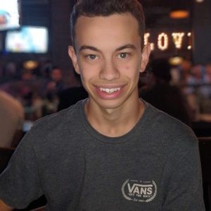 Meet your Posher, Marc-olivier